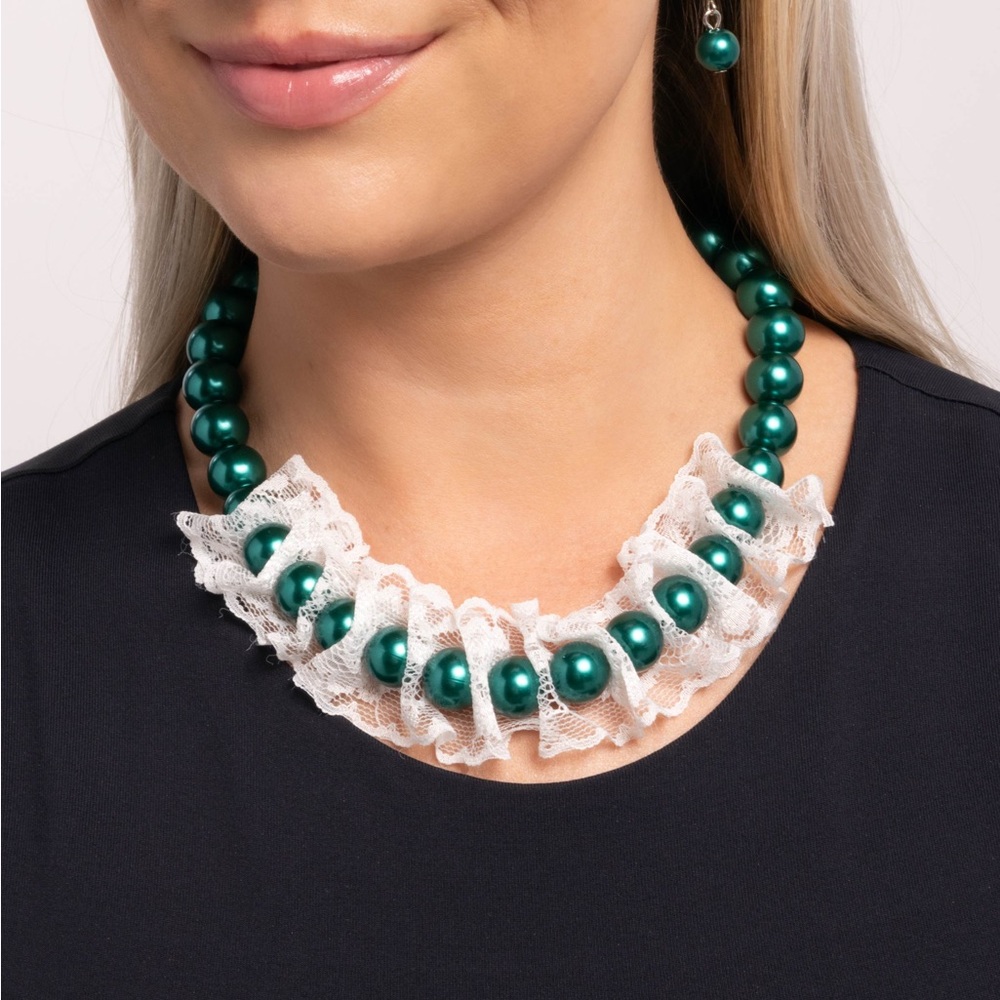 Distinguished Desire - Green SET